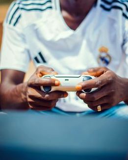 game live dealer F8bet